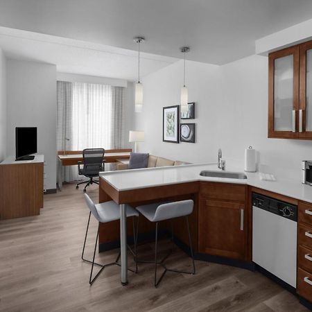 Residence Inn By Marriott Durham Duke University Medical Center Area Bagian luar foto