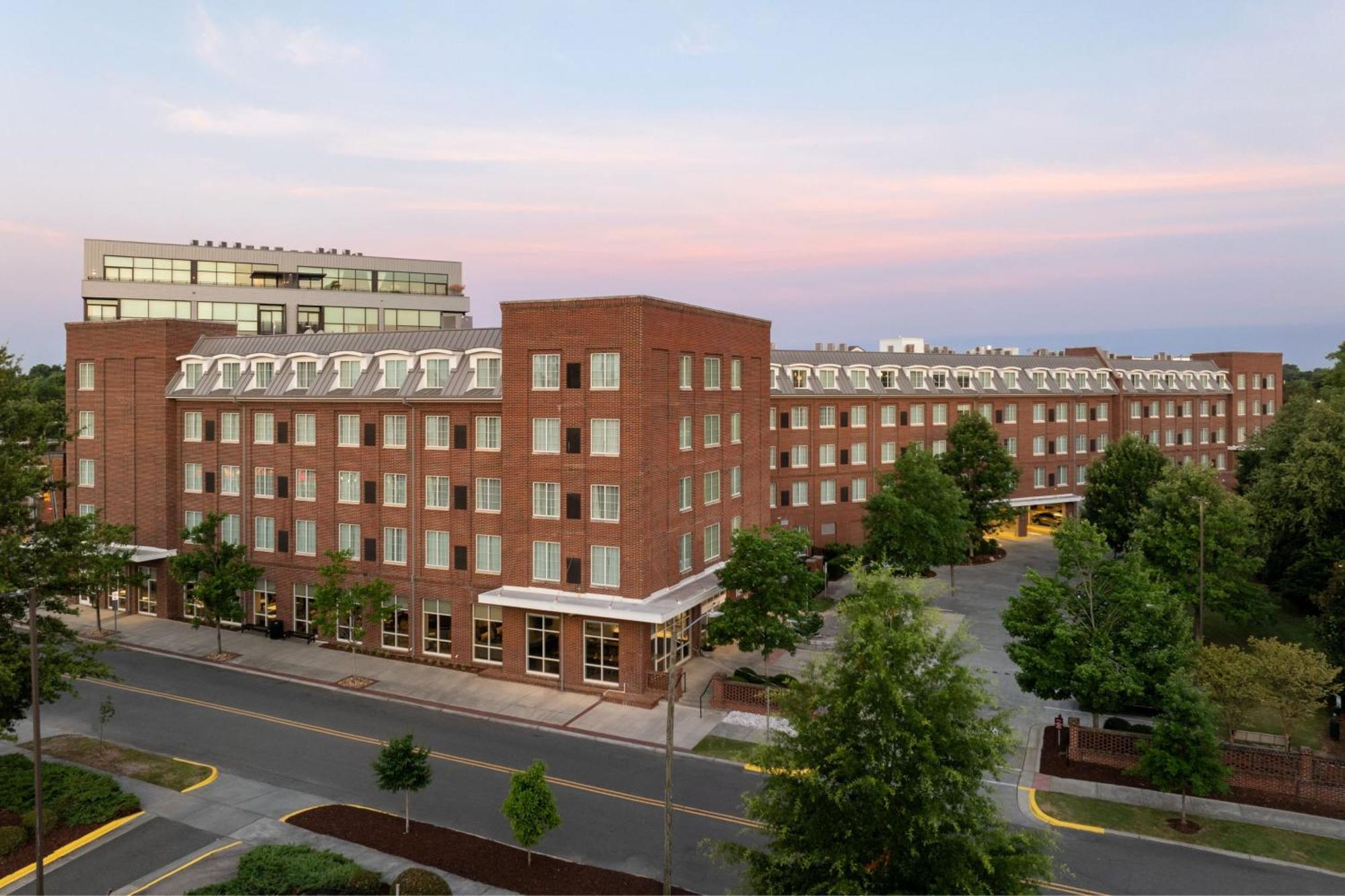 Residence Inn By Marriott Durham Duke University Medical Center Area Bagian luar foto